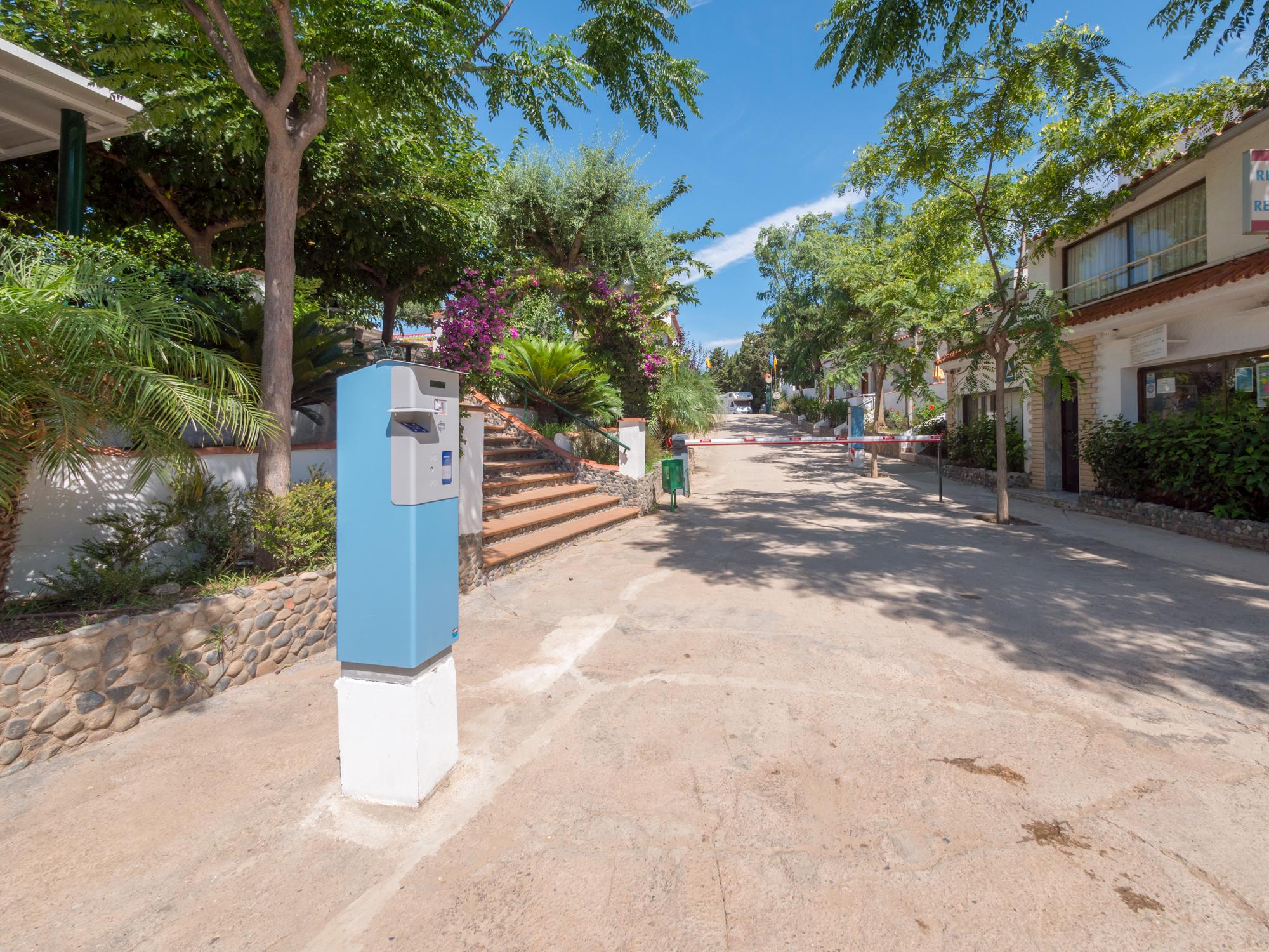 Camping Playa Y Fiesta Miami Playa Extérieur photo